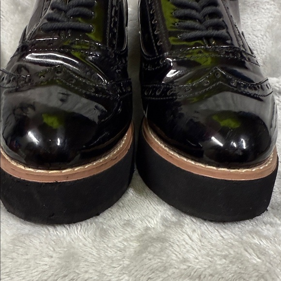 Madden Girl Black Patent Leather Platform Oxford Loafers - Picture 5 of 12